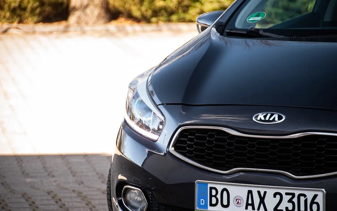 Kia Ceed cena 29900 przebieg: 228500, rok produkcji 2013 z Żerków małe 742